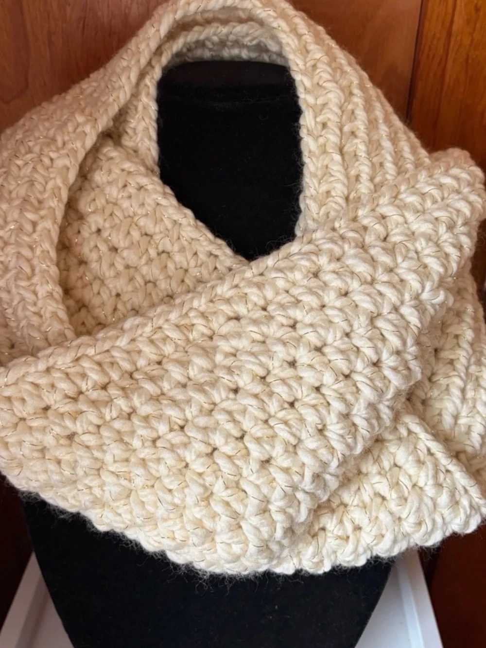Handmade Cream Chunky Knit Infinity Scarf